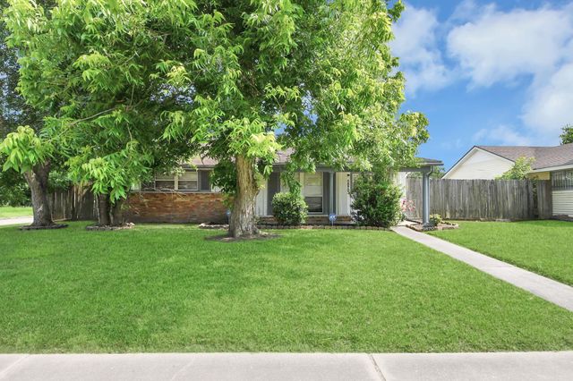 5870 Overdale Street, Houston, TX 77033