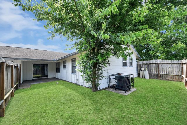 5870 Overdale Street, Houston, TX 77033