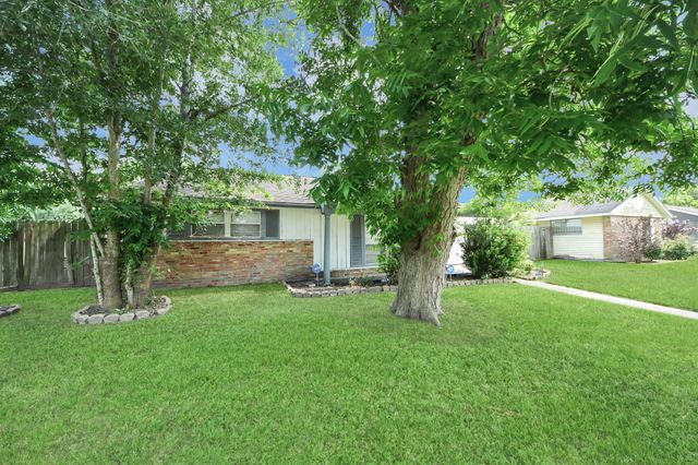 5870 Overdale Street, Houston, TX 77033