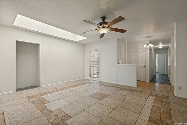 2411 Marilyn Kay St, San Antonio, TX 78238