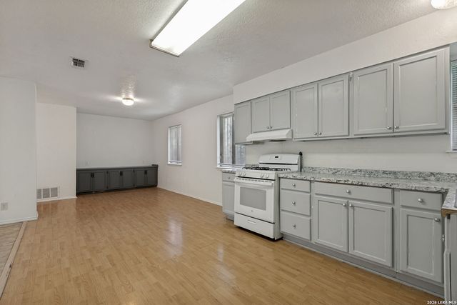 2411 Marilyn Kay St, San Antonio, TX 78238