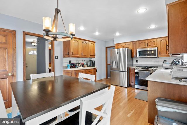 1016 GREEN LN, Secane, PA 19018