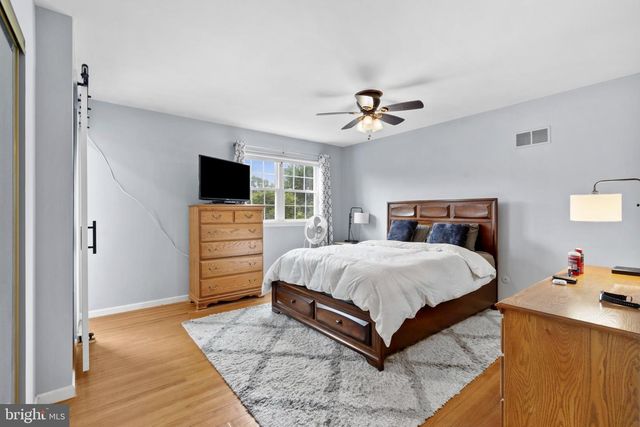 1016 GREEN LN, Secane, PA 19018