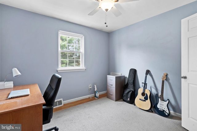 1016 GREEN LN, Secane, PA 19018