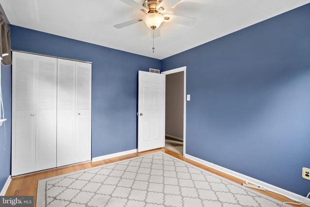 1016 GREEN LN, Secane, PA 19018