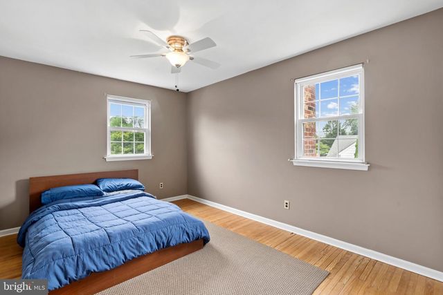 1016 GREEN LN, Secane, PA 19018