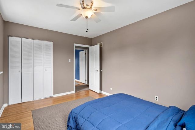 1016 GREEN LN, Secane, PA 19018
