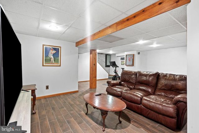 1016 GREEN LN, Secane, PA 19018