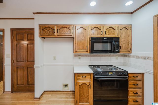 5025 EUBANKS ROAD SE, Bessemer, AL 35022