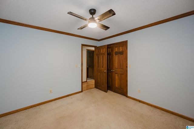 5025 EUBANKS ROAD SE, Bessemer, AL 35022