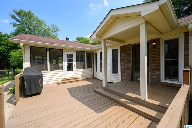 5025 EUBANKS ROAD SE, Bessemer, AL 35022