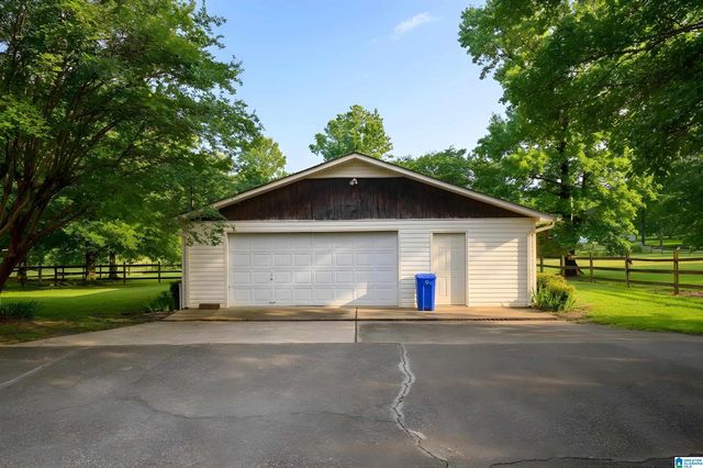 5025 EUBANKS ROAD SE, Bessemer, AL 35022