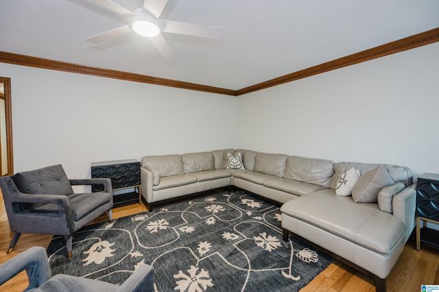5025 EUBANKS ROAD SE, Bessemer, AL 35022