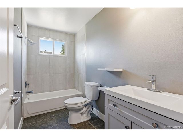9875 Madison St, Denver, CO 80229