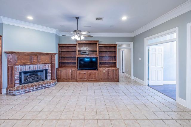 178 Vi Drive, Houma, LA 70360