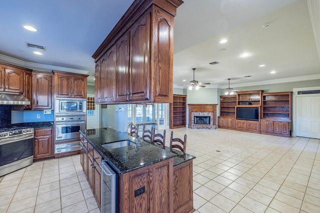 178 Vi Drive, Houma, LA 70360