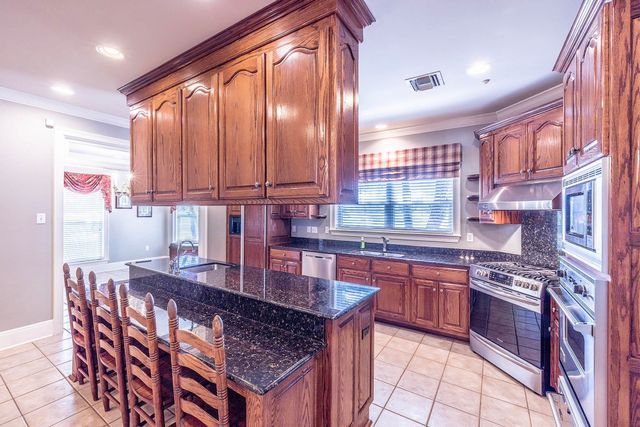 178 Vi Drive, Houma, LA 70360