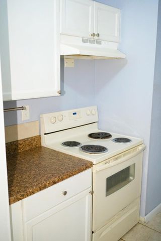 1133 N Benoist Farms Road 105, West Palm Beach, FL 33411