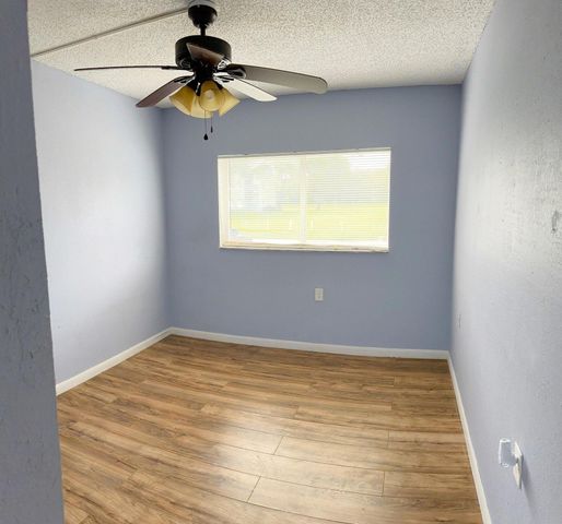 1133 N Benoist Farms Road 105, West Palm Beach, FL 33411