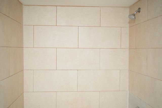 1133 N Benoist Farms Road 105, West Palm Beach, FL 33411