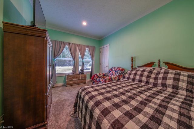 10810 Linwood Southmont Road, Lexington, NC 27292