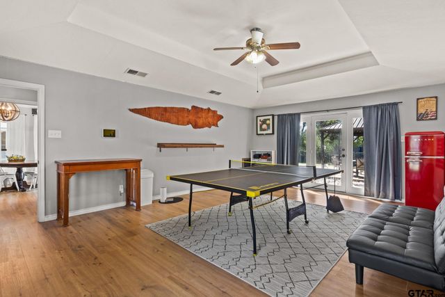 321 US HWY 67 W, Mt Vernon, TX 75457