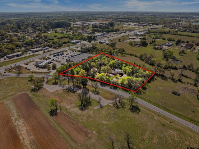 321 US HWY 67 W, Mt Vernon, TX 75457