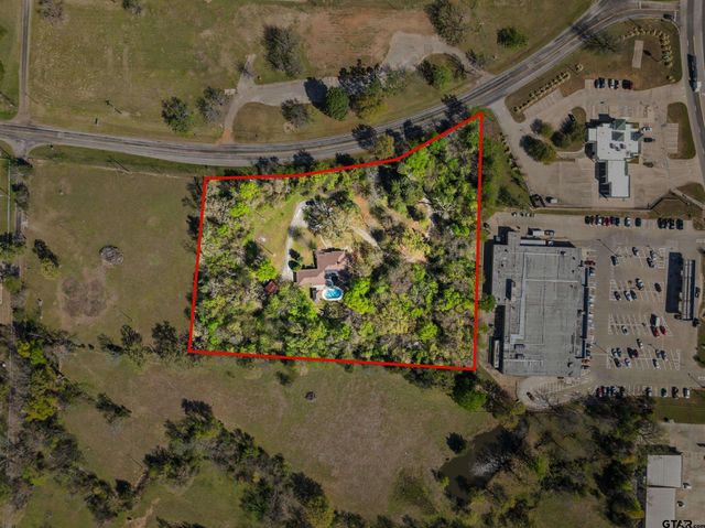 321 US HWY 67 W, Mt Vernon, TX 75457