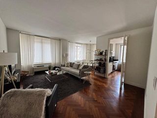 400 E 51st Street 4B, New York (manhattan), NY 10022