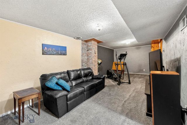 102 Star Lane, Butte, MT 59701