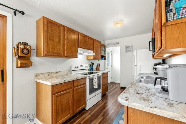 102 Star Lane, Butte, MT 59701