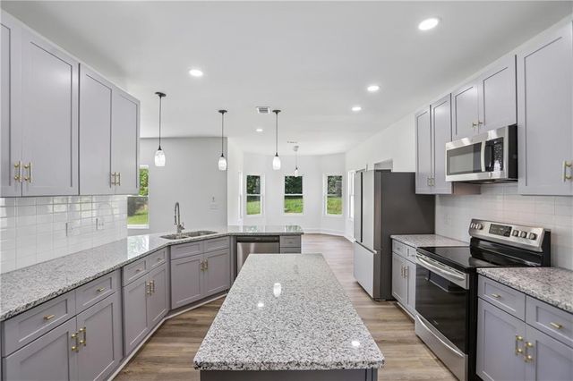 35 Fourwood Drive, Covington, GA 30016