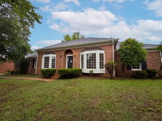 234 Connie Dr, Hendersonville, TN 37075