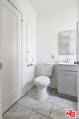 1570 E 110th Street, Los Angeles, CA 90059