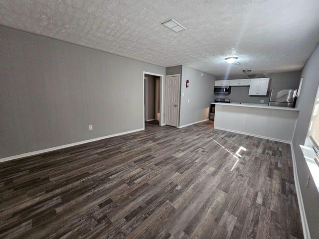 3633 N Macgregor Way 13, Houston, TX 77004