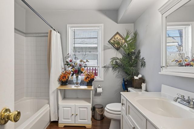 5203 Colfax Avenue N, Minneapolis, MN 55430