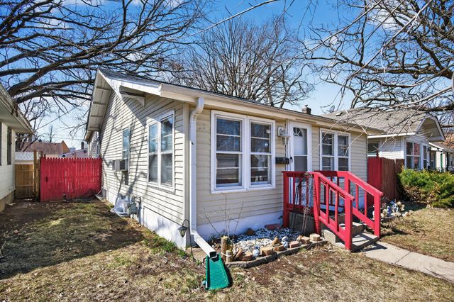 5203 Colfax Avenue N, Minneapolis, MN 55430