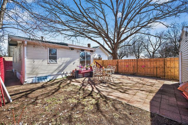 5203 Colfax Avenue N, Minneapolis, MN 55430