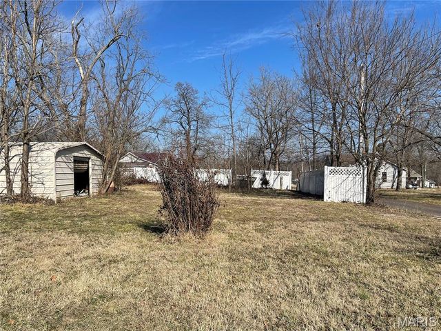 706 E 3rd Street, Salem, MO 65560