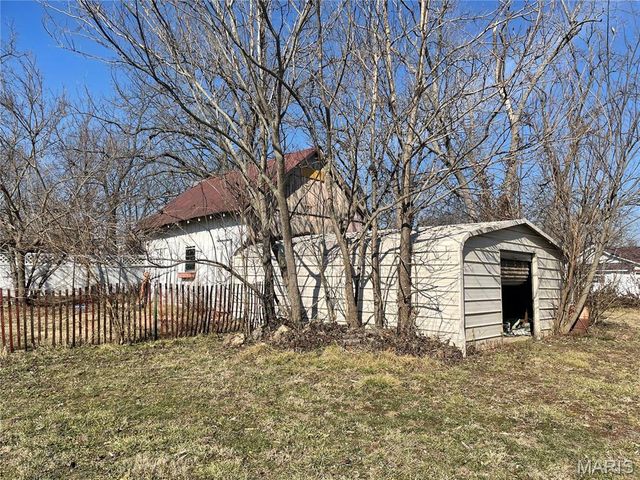 706 E 3rd Street, Salem, MO 65560