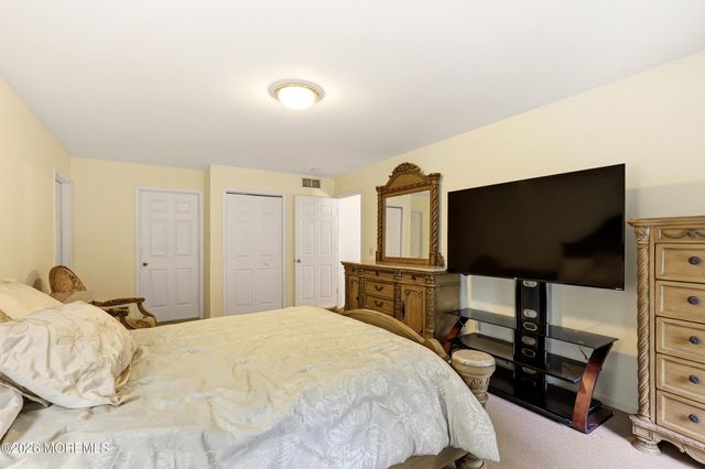 213 Medjay Lane, Toms River, NJ 08755
