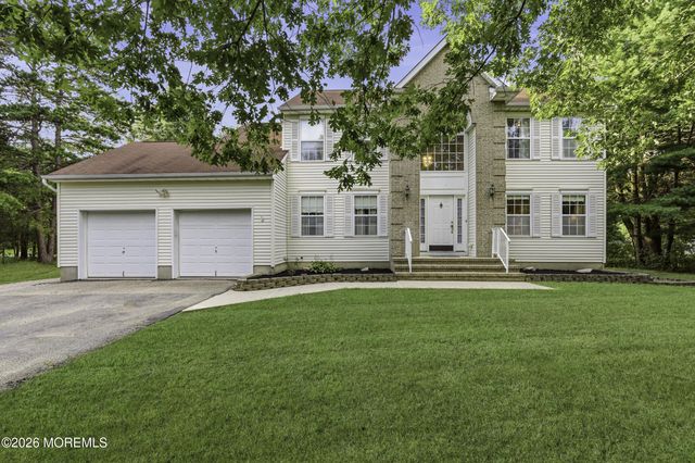 213 Medjay Lane, Toms River, NJ 08755