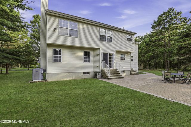 213 Medjay Lane, Toms River, NJ 08755