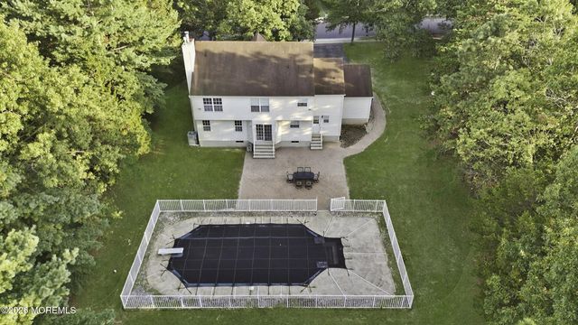 213 Medjay Lane, Toms River, NJ 08755