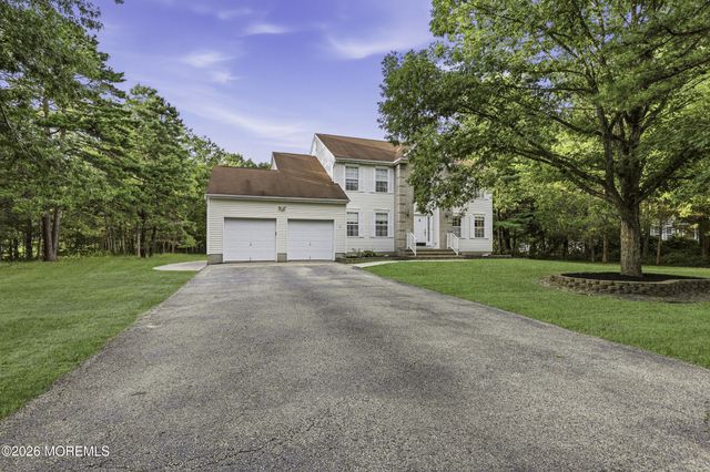 213 Medjay Lane, Toms River, NJ 08755