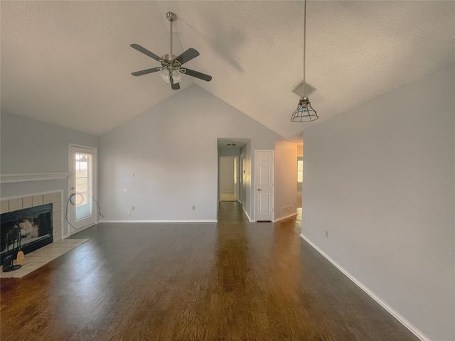 10216 Pack Saddle Court, Fort Worth, TX 76108