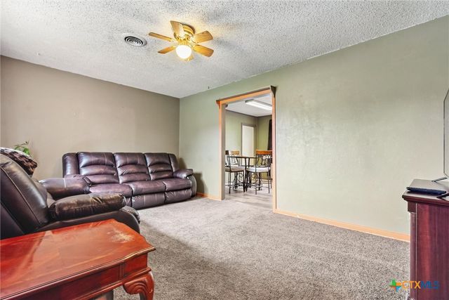 2909 Zephyr Road, Killeen, TX 76543