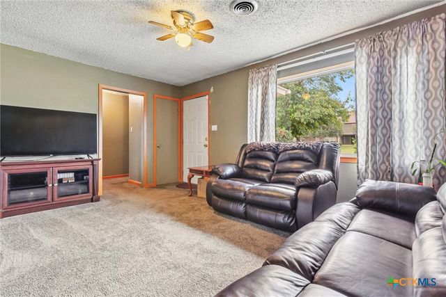 2909 Zephyr Road, Killeen, TX 76543