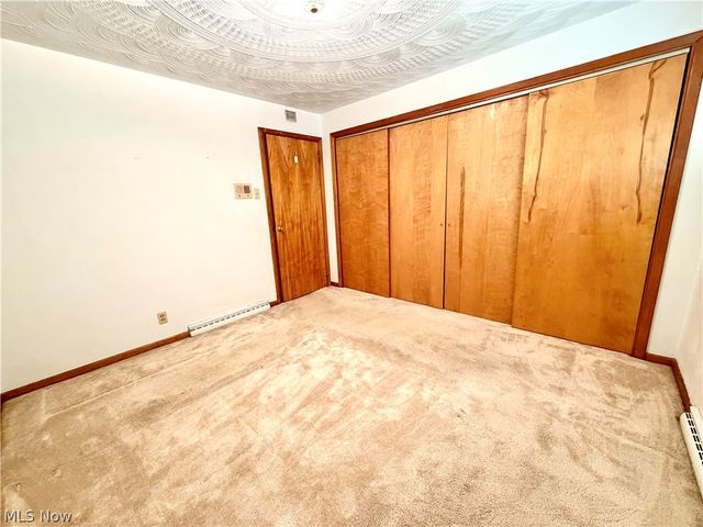 6291 Veterans Blvd, Chester, WV 26034