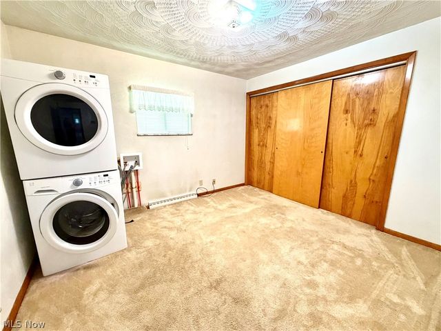 6291 Veterans Blvd, Chester, WV 26034